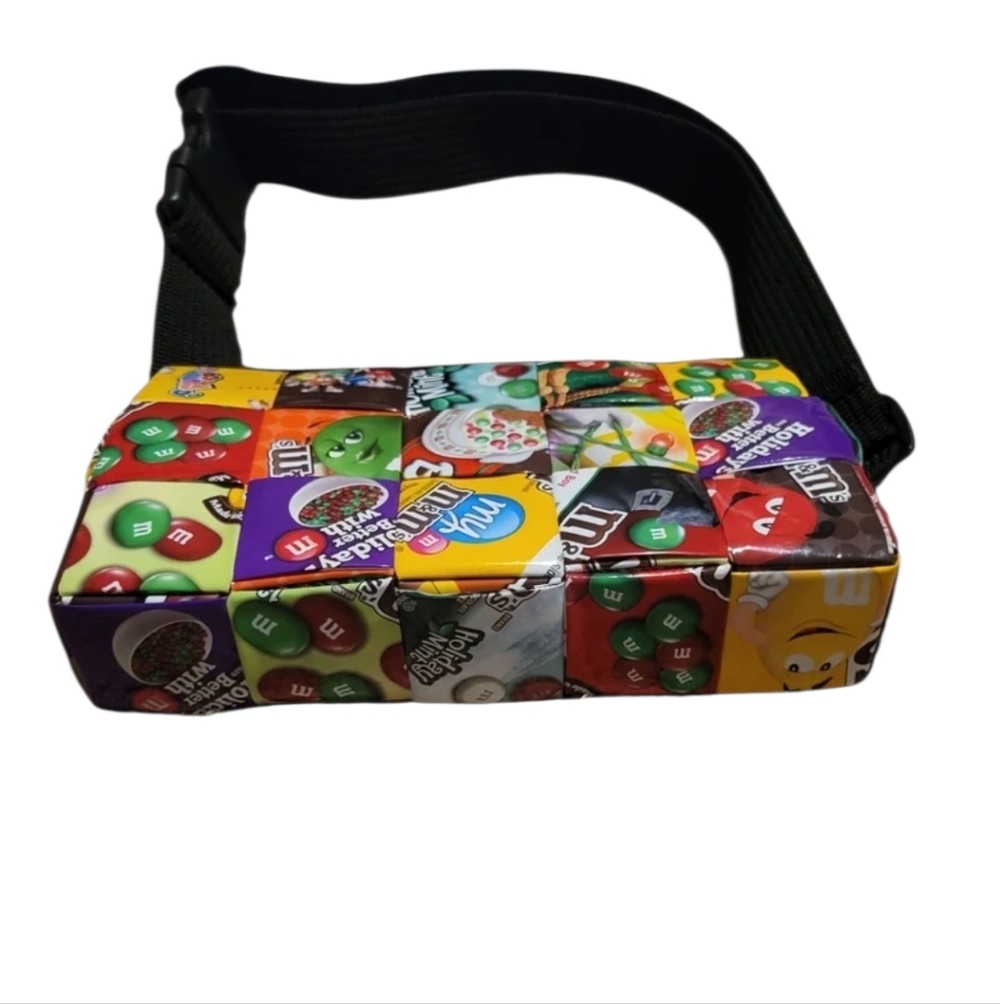 MITZ M&M'S Candy Wrapper Fanny Pack Multicolored - Picture 6 of 6